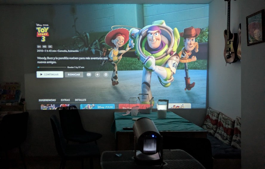 Cine infantil en casa Javier R.